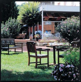 Hotel La Bourbonnaise Sérézin-du-Rhône Exteriér fotografie